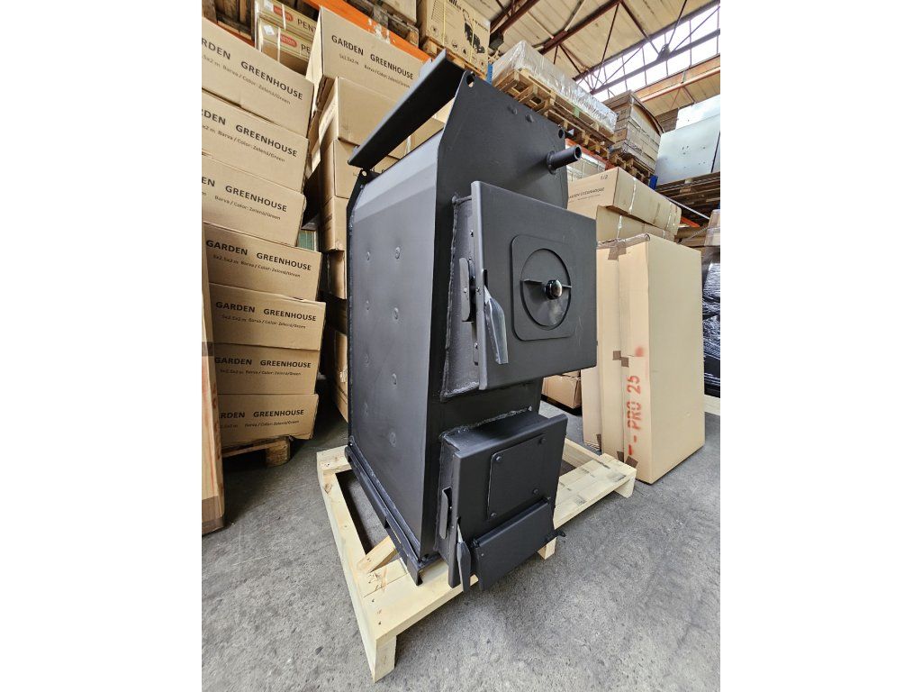 Termomont TKU 3-W PRO 50 kW — obsah dodávky, kotel s pláštěm a čisticí sadou
